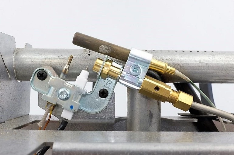 Is Your Fireplace Not Working? Common Gas Fireplace Issues and Fast Fixes